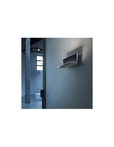 Flos f0021099 hide l eu chromed body black and white friezes